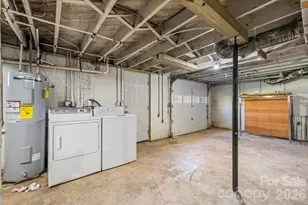 2576 Kingston St, Newton, NC 28658 - Photo 20