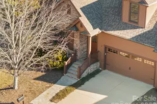 2 Meadow Vista Ct, Asheville, NC 28803 - Photo 2