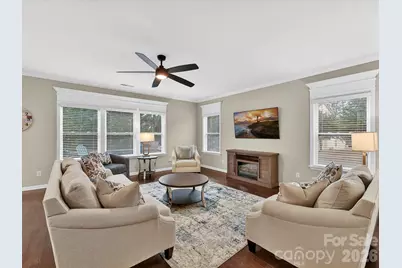 4031 Orchid Way, Tega Cay, SC 29708 - Photo 8