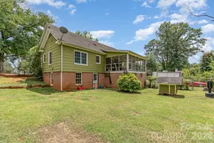 1318 Enderly Rd, Charlotte, NC 28208 - Photo 6