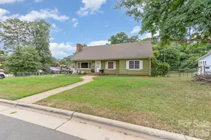 1318 Enderly Rd, Charlotte, NC 28208 - Photo 2