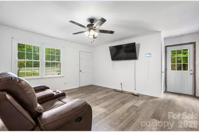 4917 Berkley Street, Morganton, NC 28655 - Photo 4