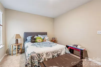 2038 Pippen Avenue, Charlotte, NC 28215 - Photo 12