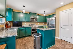 2038 Pippen Ave, Charlotte, NC 28215 - Photo 4