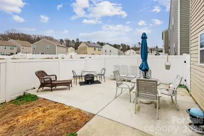 2038 Pippen Avenue, Charlotte, NC 28215 - Photo 14