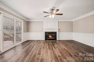 7208 Insdale Ct, Charlotte, NC 28269 - Photo 6