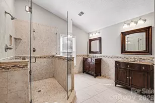 7208 Insdale Ct, Charlotte, NC 28269 - Photo 22