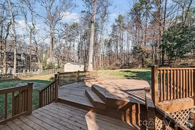 7208 Insdale Court, Charlotte, NC 28269 - Photo 32