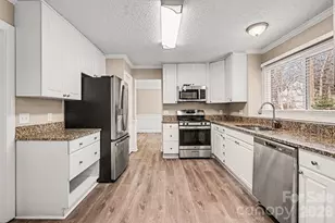 7208 Insdale Ct, Charlotte, NC 28269 - Photo 14