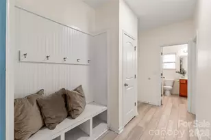 10229 Snowbell Ct, Charlotte, NC 28215 - Photo 24