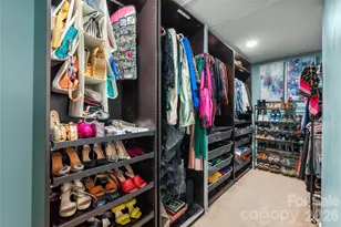 10229 Snowbell Ct, Charlotte, NC 28215 - Photo 14