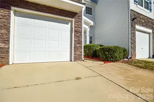 2126 Shady Pond Dr, Clover, SC 29710 - Photo 4