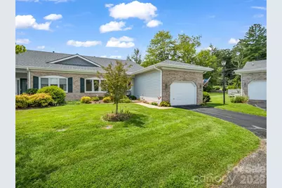 20 Country Meadows Lane, Hendersonville, NC 28792 - Photo 28