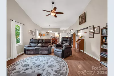 20 Country Meadows Lane, Hendersonville, NC 28792 - Photo 14