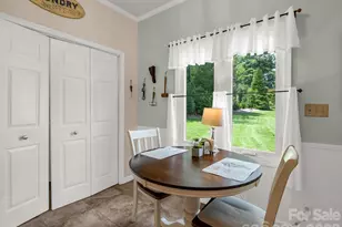 20 Country Meadows Ln, Hendersonville, NC 28792 - Photo 8