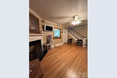 420 Harper Avenue NW, Lenoir, NC 28645 - Photo 4