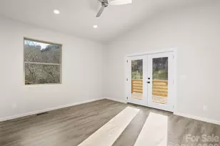 186 Travelers Point, Waynesville, NC 28785 - Photo 8