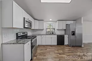 246 Barbary Dr, Statesville, NC 28677 - Photo 10