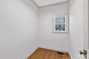 11912 Breezy Trail Ln, Charlotte, NC 28216 - Photo 20