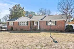 313 W Pigg St, Pageland, SC 29728 - Photo 2