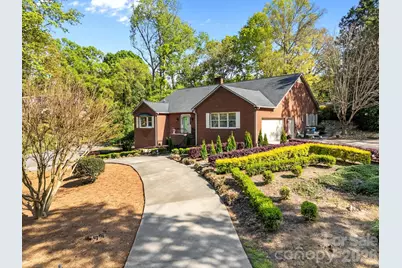 961 Confederate Avenue, Salisbury, NC 28144 - Photo 2