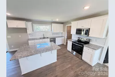 535 Martin Luther King Jr Avenue, Kannapolis, NC 28083 - Photo 4