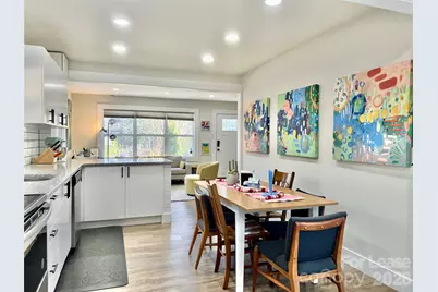 3205 Brixton Court, Charlotte, NC 28205 - Photo 12