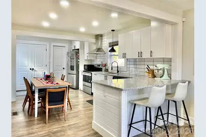 3205 Brixton Court, Charlotte, NC 28205 - Photo 6