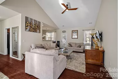 136 Grove End Road, Fletcher, NC 28732 - Photo 6