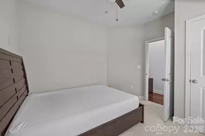 819 Seigle Point Drive, Charlotte, NC 28204 - Photo 6