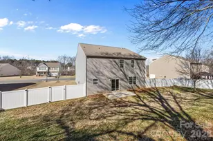 116 Rippling Water Dr, Mount Holly, NC 28120 - Photo 40