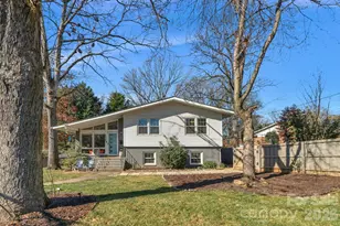 6038 Netherwood Dr, Charlotte, NC 28210 - Photo 1