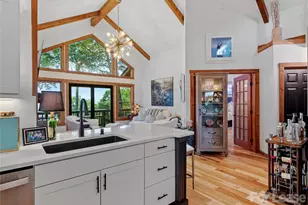 135 Club House Dr, Burnsville, NC 28714 - Photo 12