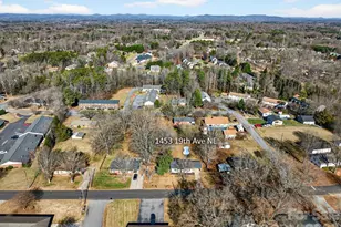 1453 19th Ave NE, Hickory, NC 28601 - Photo 6