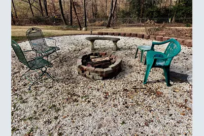 209 Cottonwood Drive, Mount Holly, NC 28120 - Photo 14