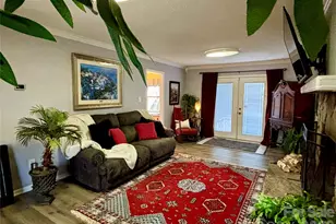 209 Cottonwood Dr, Mount Holly, NC 28120 - Photo 4