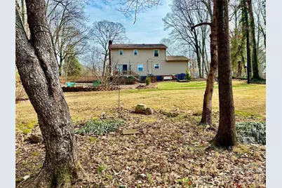 209 Cottonwood Drive, Mount Holly, NC 28120 - Photo 16