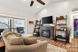 133 Ridge Rd, Candler, NC 28715 - Photo 4