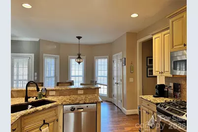 5006 Shannamara Drive, Matthews, NC 28104 - Photo 4