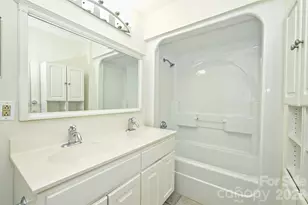 3638 Champaign St, Charlotte, NC 28210 - Photo 24