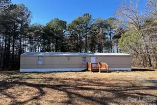 127 Dorchester Ln, Troutman, NC 28166 - Photo 1