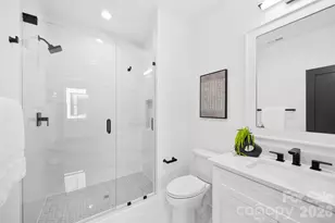 2033 South St, Charlotte, NC 28208 - Photo 32