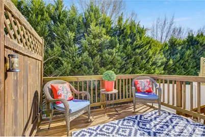 4294 Park South Station Boulevard, Charlotte, NC 28210 - Photo 16