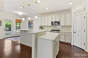 6024 Union Pacific Ave, Charlotte, NC 28210 - Photo 12