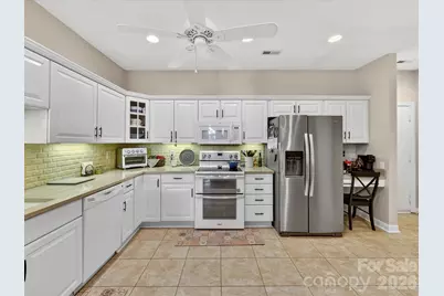 9830 Willow Bark Court, Charlotte, NC 28210 - Photo 14