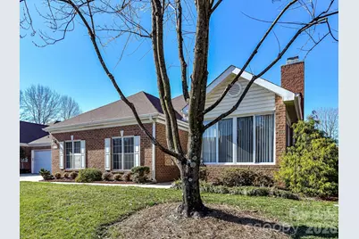 9830 Willow Bark Court, Charlotte, NC 28210 - Photo 4