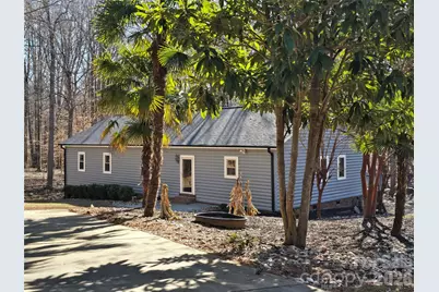 6802 Lowesville Lane, Stanley, NC 28164 - Photo 4