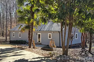 6802 Lowesville Ln, Stanley, NC 28164 - Photo 6