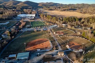 391 Hawthorne Dr, Brevard, NC 28712 - Photo 44