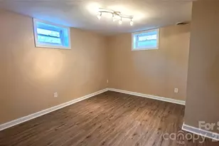 1627 Greenville Hwy, Hendersonville, NC 28792 - Photo 26